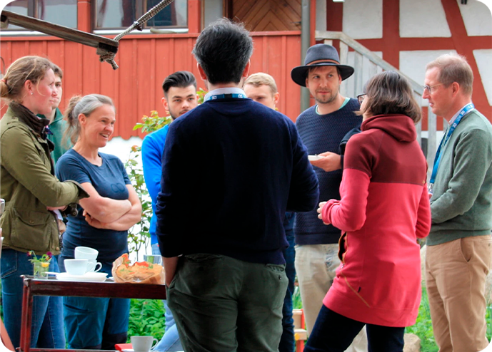 Runde Tische 1 community dialogue, eco activism / Gemeinschaftsdialog, Ökoaktivismus